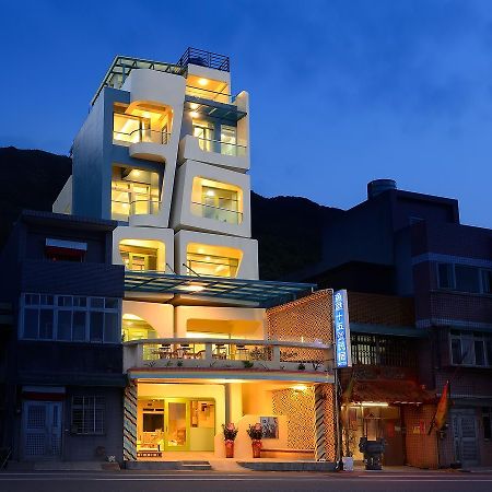 魚礁十五號民宿 Fishhome 15 無電梯 No Elevator 不接待六歲以下兒童 New Taipei City エクステリア 写真